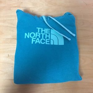 Women’s sweat shirt.